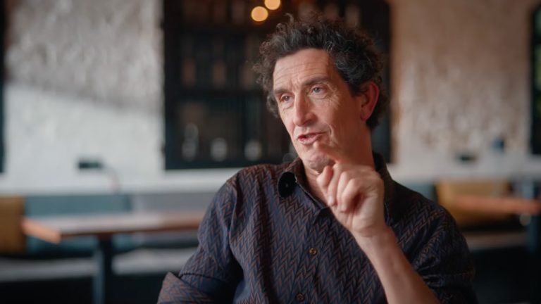 Robbie Ryan sat pointing